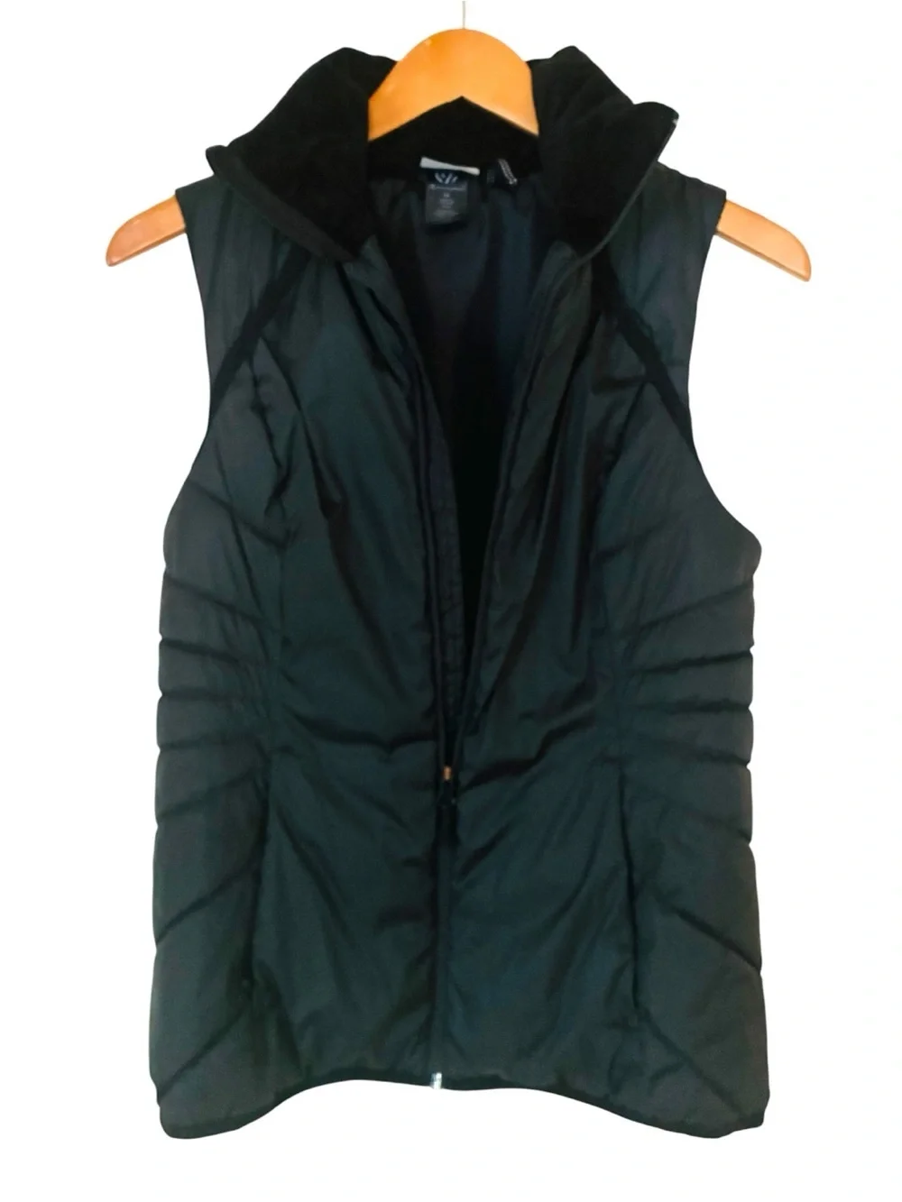 Champion Sz MEDIUM Black Quilted Zip Up Puffer Vest